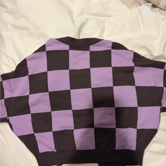 Chic Purple and Brown Checkered Cardigan - Picture 3 of 3